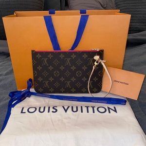 NEW LV NEVERFUL MM POUCHETTE/WRISTLET MONOGRAM 🌸